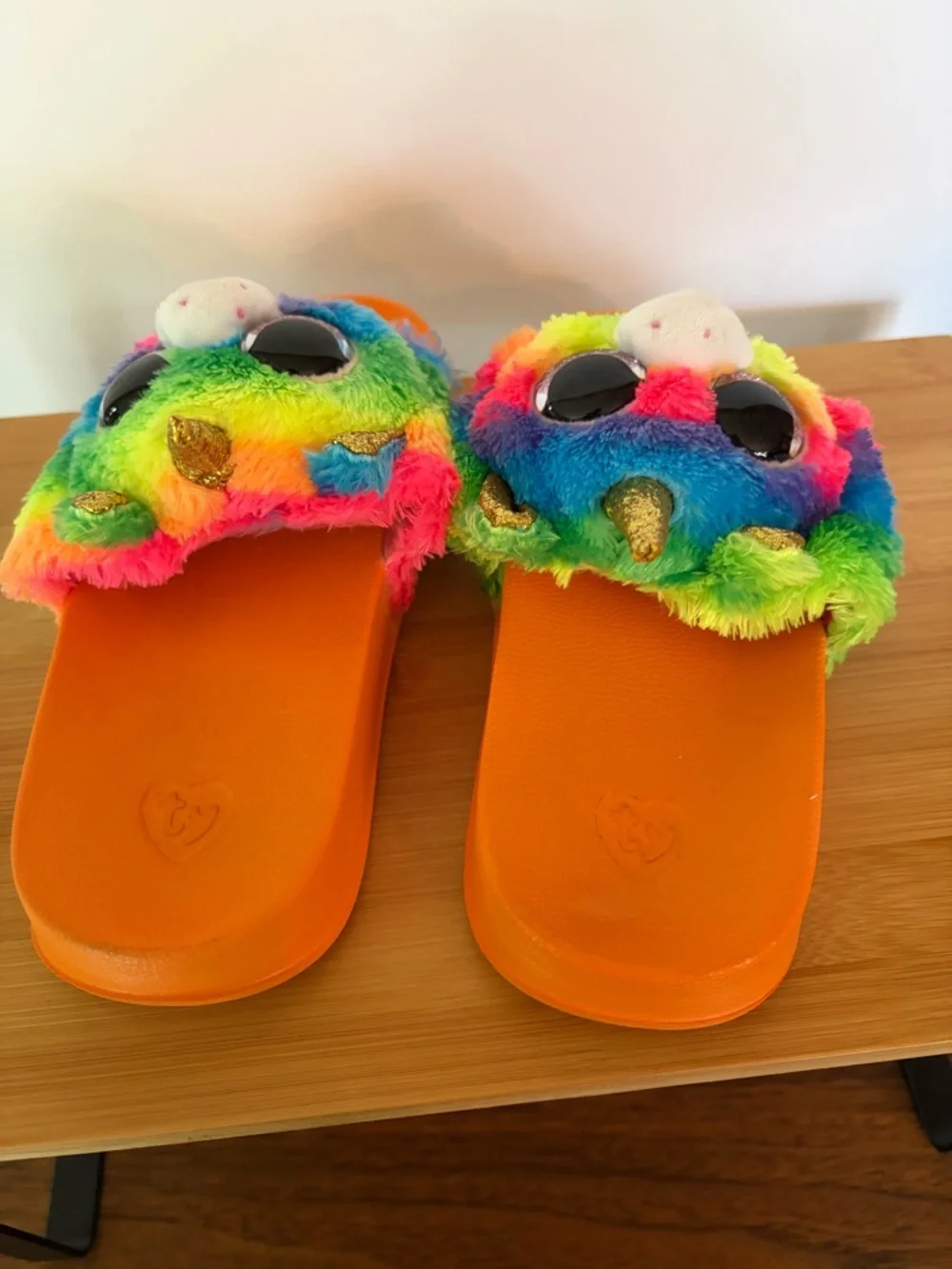 Ty Gemma Kids Toddler Girl Sz 11-13 Rainbow Unicorn Plush Slide Sandals Orange